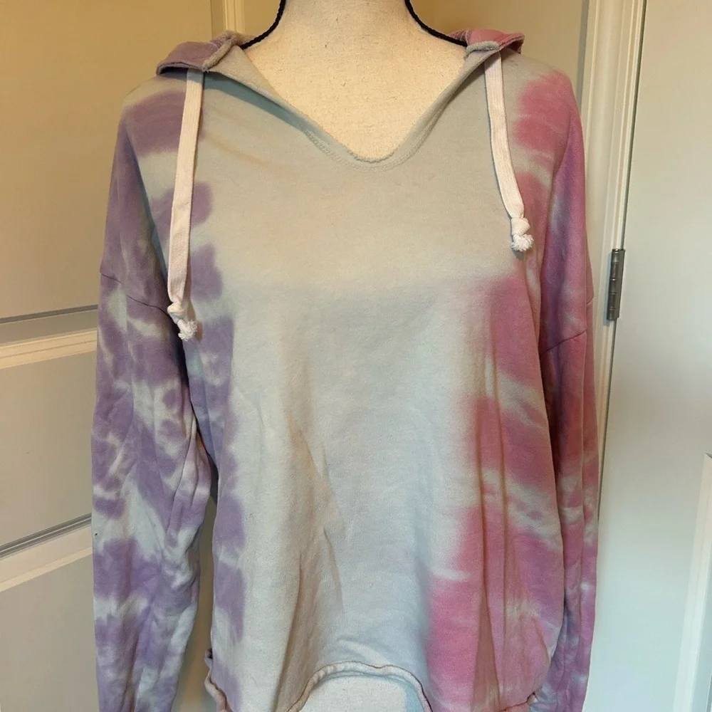 Pink and blue tie dye vneck hoodie